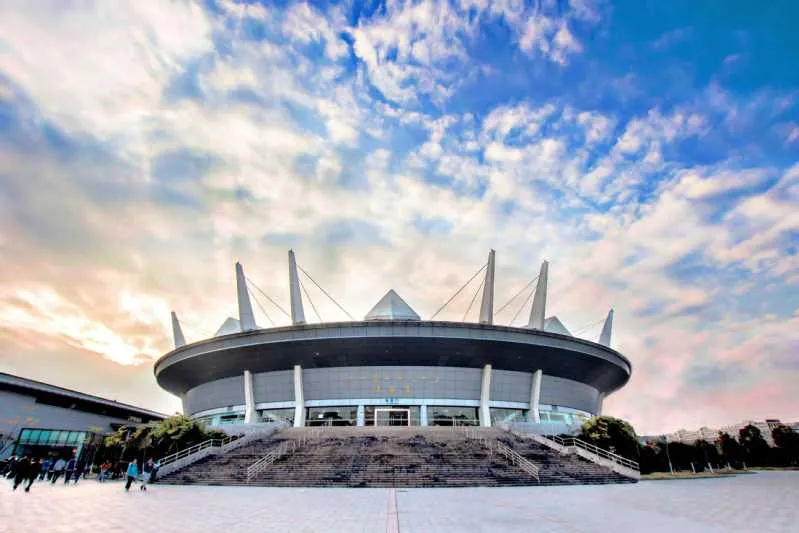 Hangzhou Dianzi University campus and academic buildings